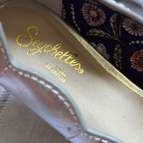 Seychelles Metallic Silver Flats - Picture 4 of 13